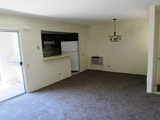 4th image of 8069 Caminito De Pizza Unit B