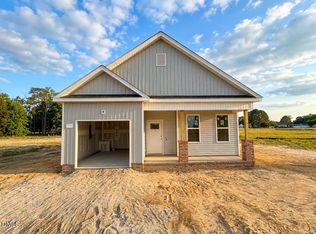 89 W Coulter Ct, Selma, NC 27576