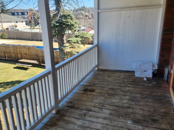 825 S Queen St APT 2