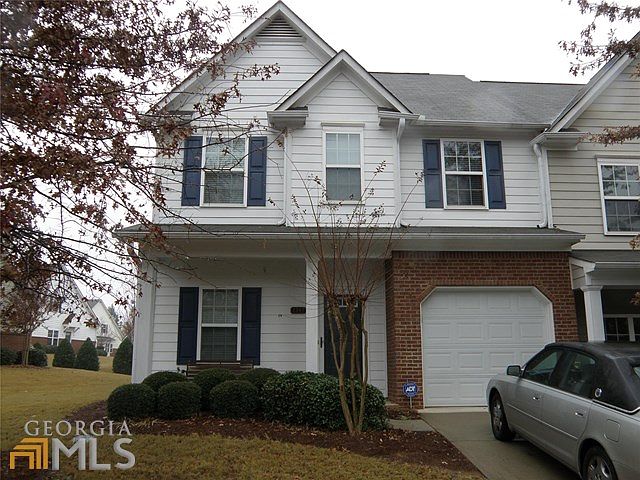 1st image of 2347 Suwanee Pointe Dr