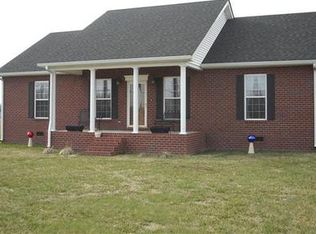 2313 Akersville Rd, Lafayette, TN 37083