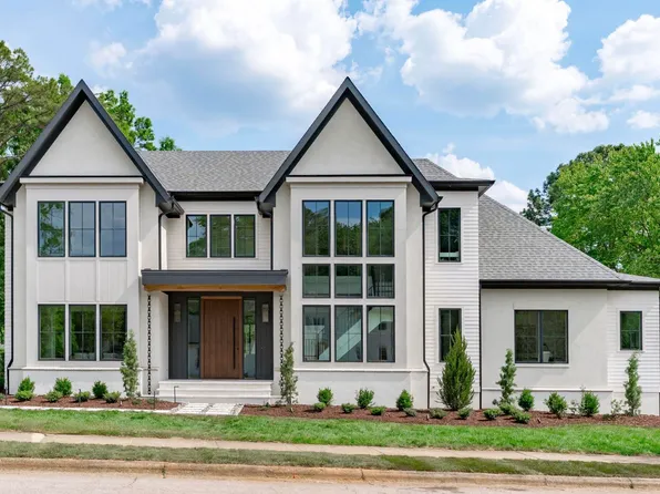7917 S Bridgewater Ct, Raleigh, NC 27615