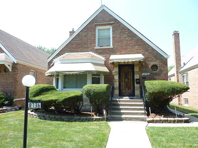 1st image of 8736 S Kenwood Ave