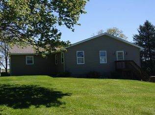 130 Grandview Dr, Freeport, PA 16229