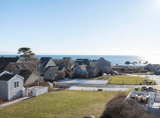 17 Brant Rock Rd, Mashpee, MA 02649