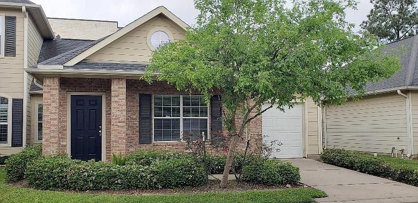 1st image of 822 Sterling Creek Cir