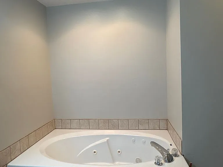 479 Indian Springs Cir — Photo 9