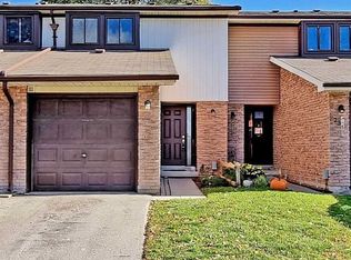221 Ormond Dr #22, Oshawa, ON L1G 6T7