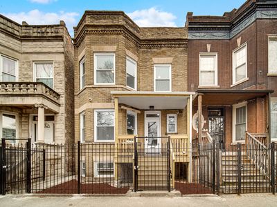 3222 W Lexington St, Chicago, IL, 60624