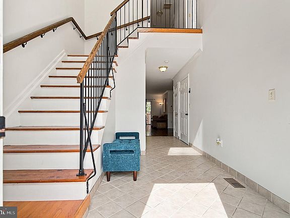 2nd image of 46 Vincent Ct