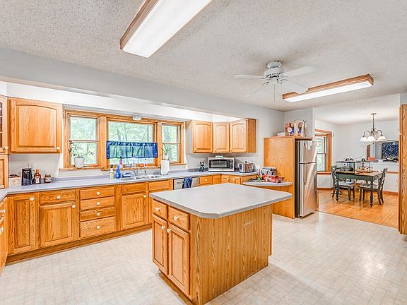 9th image of 8651 Baylor Rd