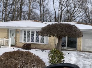 1041 Blythedale Rd, Elizabeth, PA 15037