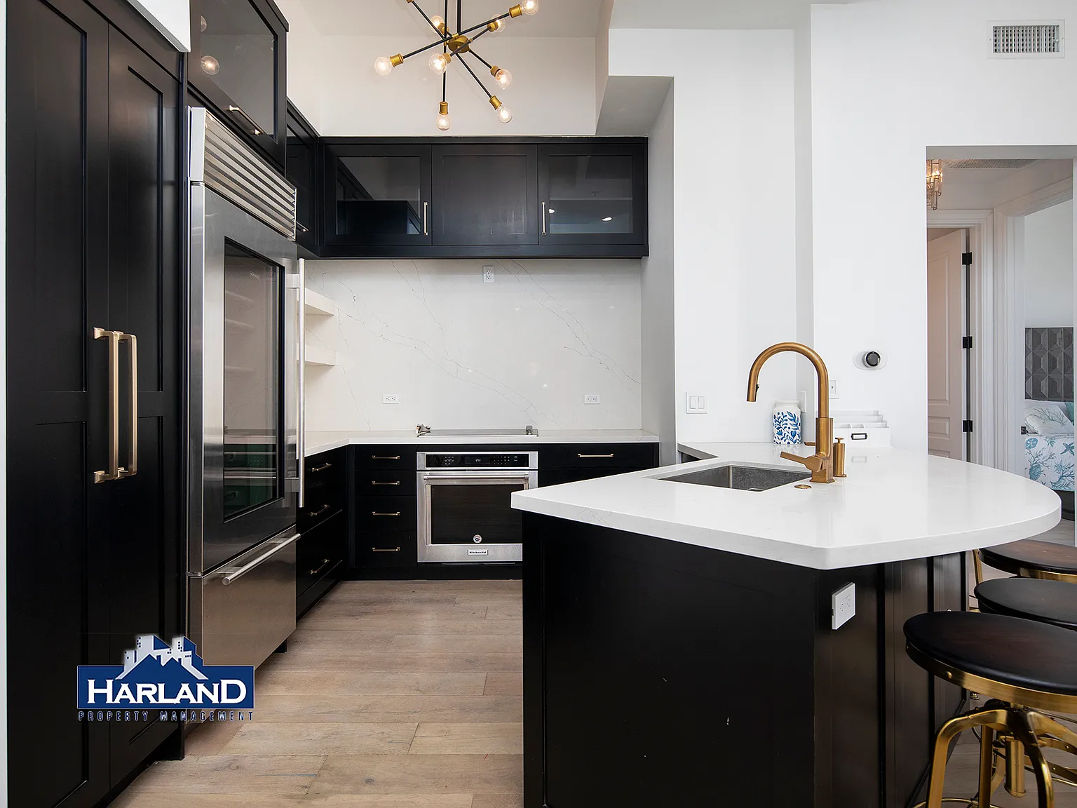 9253 Regents Road - A401 — Photo 2
