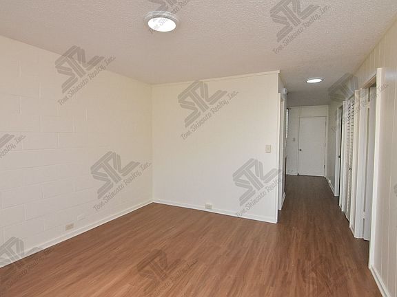 4th image of 94-106 Pupupuhi St APT A