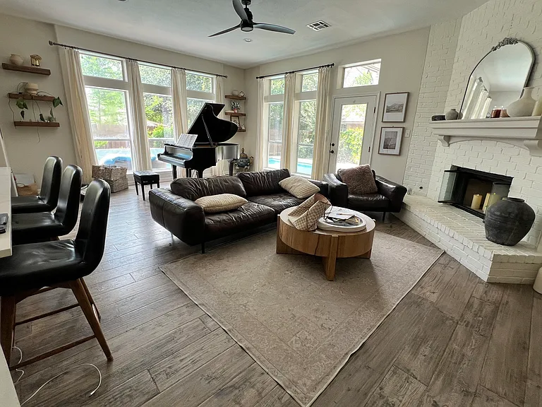 10832 Pointe View Dr — Photo 13