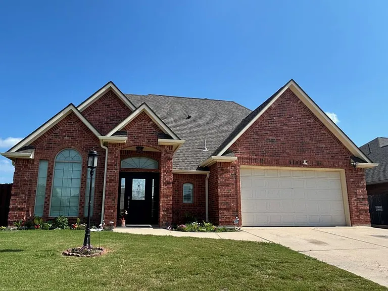 5102 NE Haddington Pl — Photo 1