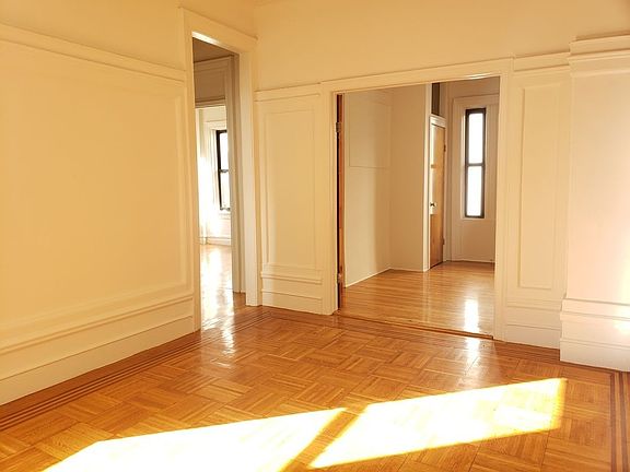 2nd image of 517 W 113th St #2G8