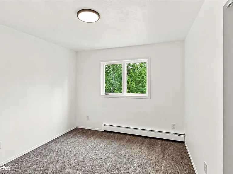 4855 E Alder Dr — Photo 14