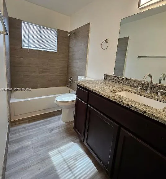 209 SW 9th St #209 — Photo 12