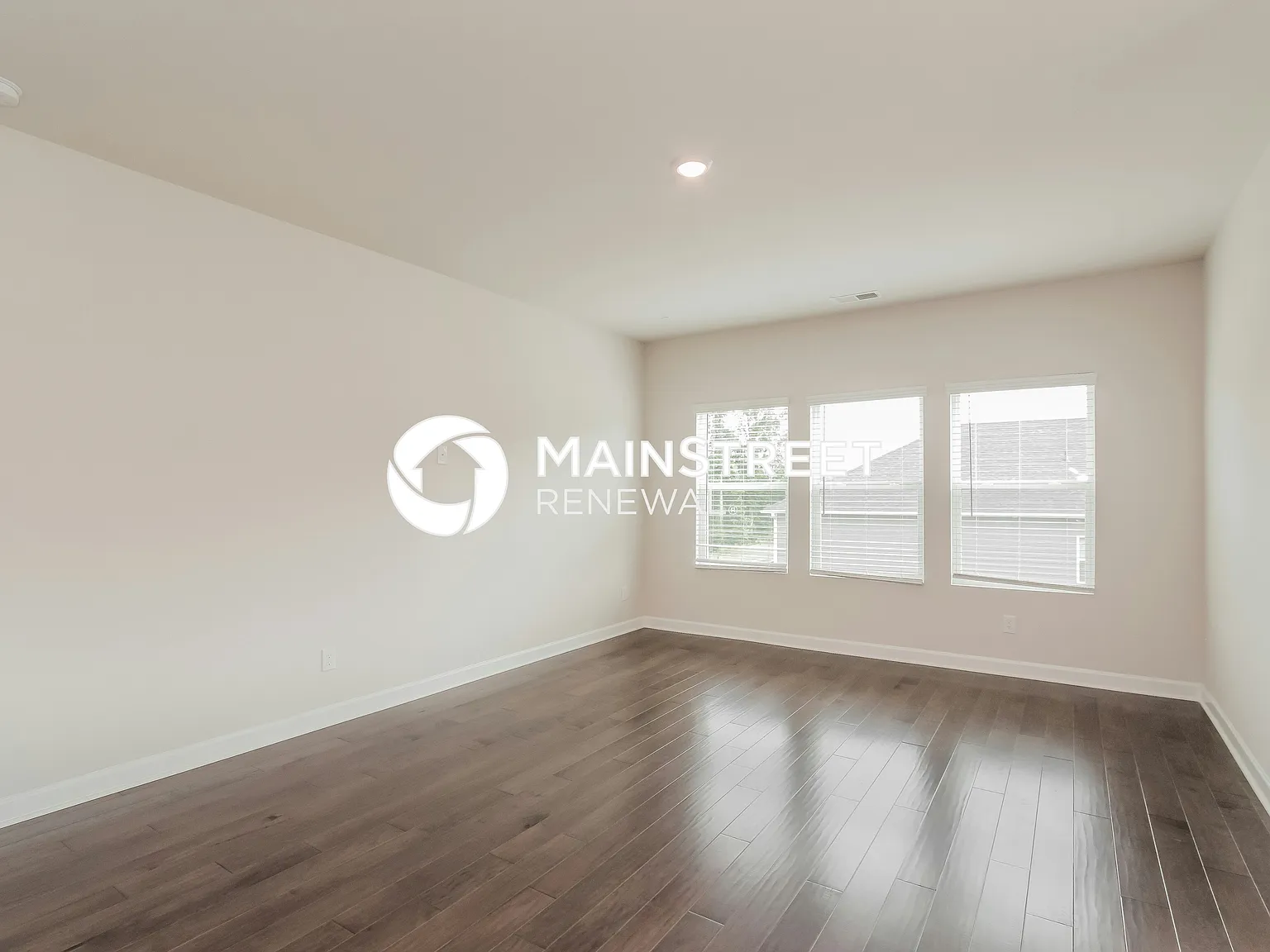4935 Trigney Ct — Photo 4