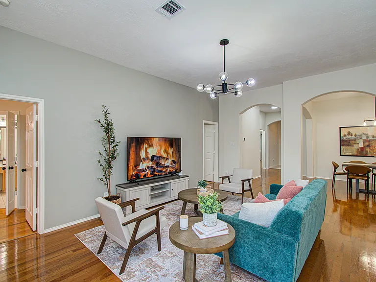 7211 Crescent Mills Dr — Photo 7