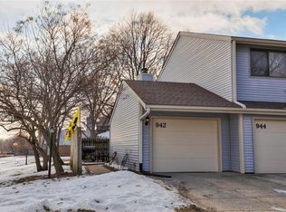 942 Sunburst Ln, Altoona, IA 50009