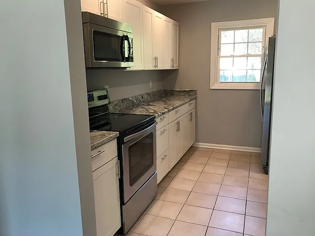 119 Chownings Ln — Photo 9