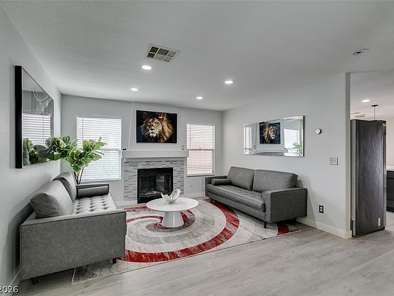 4th image of 10213 Asti Pl