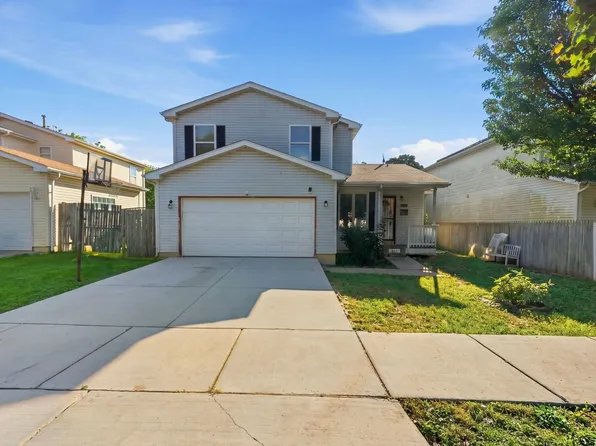 657 S McAlister Ave, Waukegan, IL 60085