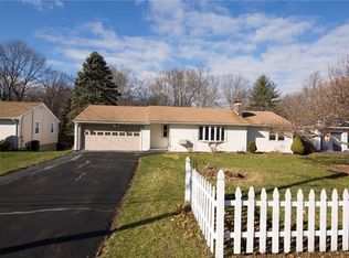 105 Gwen Rd, Meriden, CT 06451