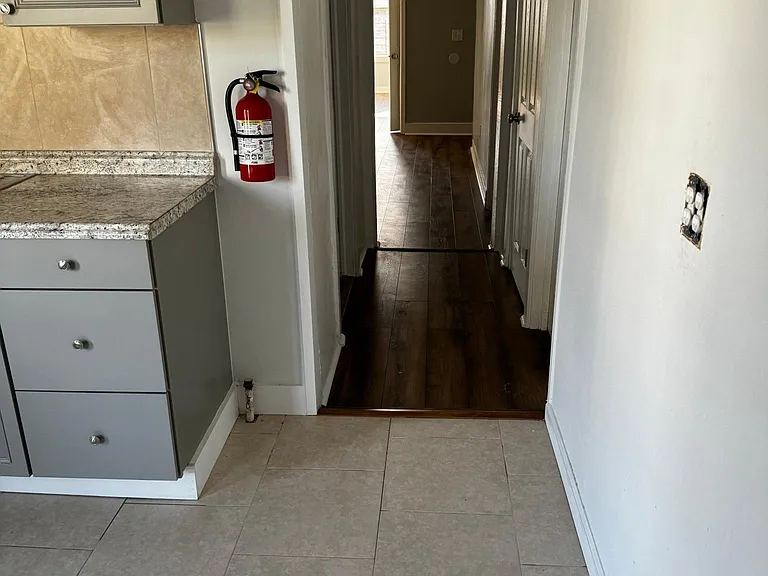 477 Park Ave #2 — Photo 9