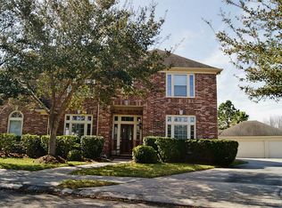 2802 Harvest Hill Ct, Friendswood, TX 77546
