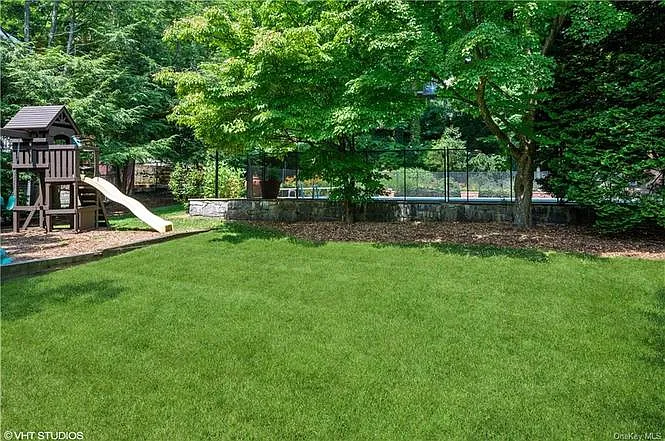 60 Mount Joy Ave — Photo 22