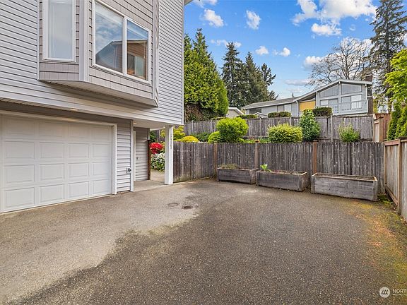 2nd image of 12736 35th Avenue NE #B