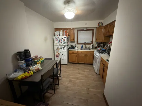 201 Main St APT 3, East Rutherford, NJ 07073