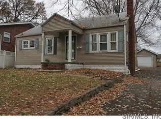 202 Carolina Ave, Alton, IL 62002