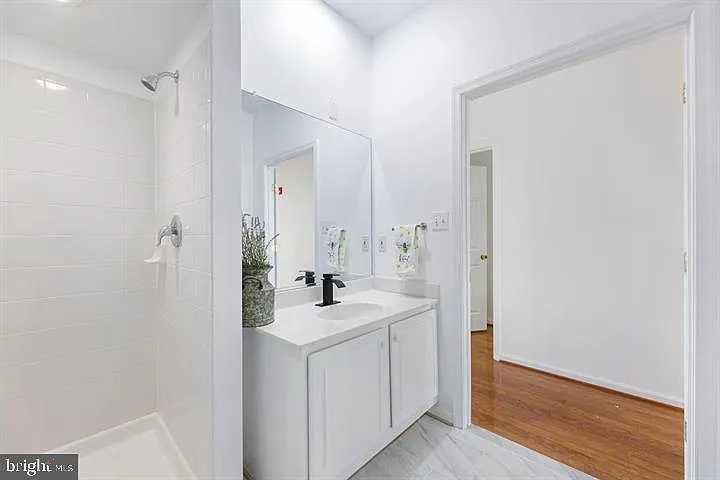 232 Main St #4 — Photo 10