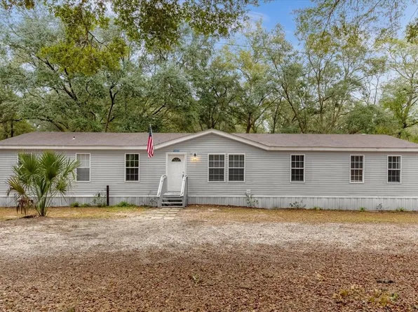 13925 SE 180th St, Weirsdale, FL 32195