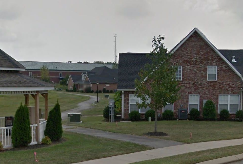 2nd image of 101 Shore Dr