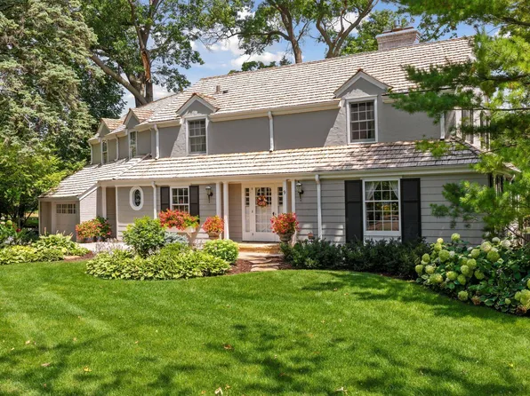 9 Woodland Rd, Edina, MN 55424