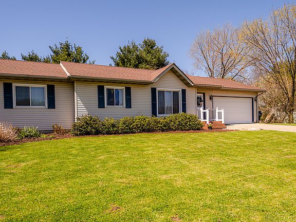 2nd image of 3908 Green Acre Dr
