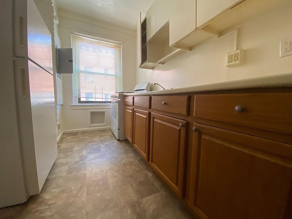 1st image of 57 Sheridan Ave