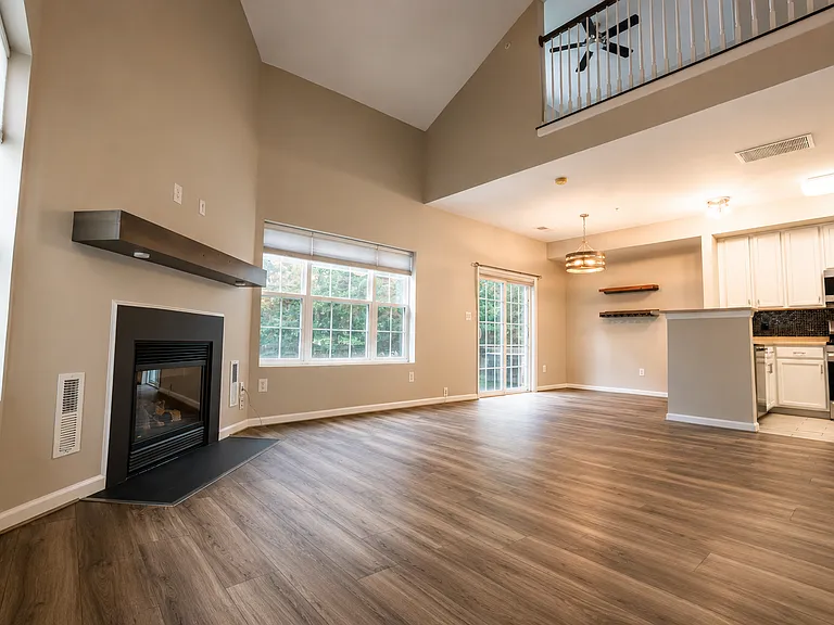 11138 Wortham Crest Cir — Photo 2