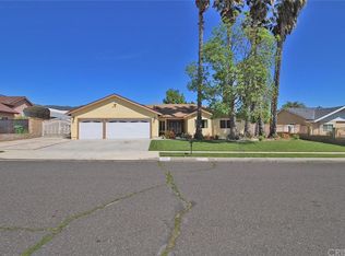 13294 De Foe Ave, Sylmar, CA 91342