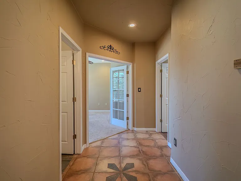 111 Coker Ln — Photo 11