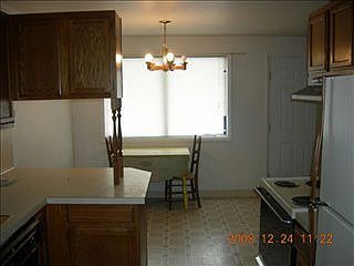 2nd image of 2707 S Shoshone St