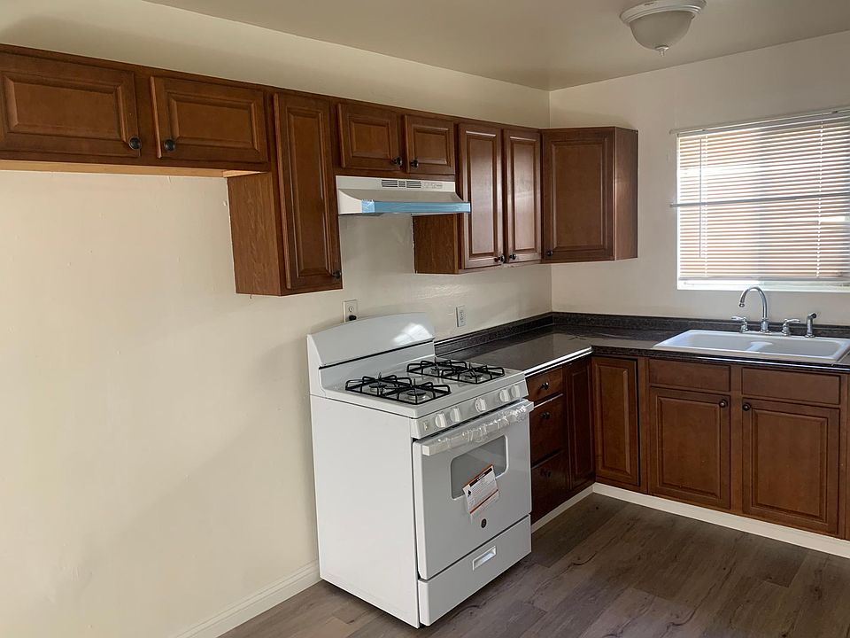 1st image of 1241 S Greenwood Ave #3