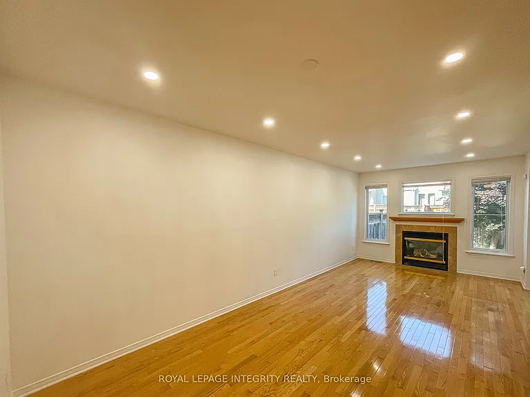 172 Gray Cres — Photo 12