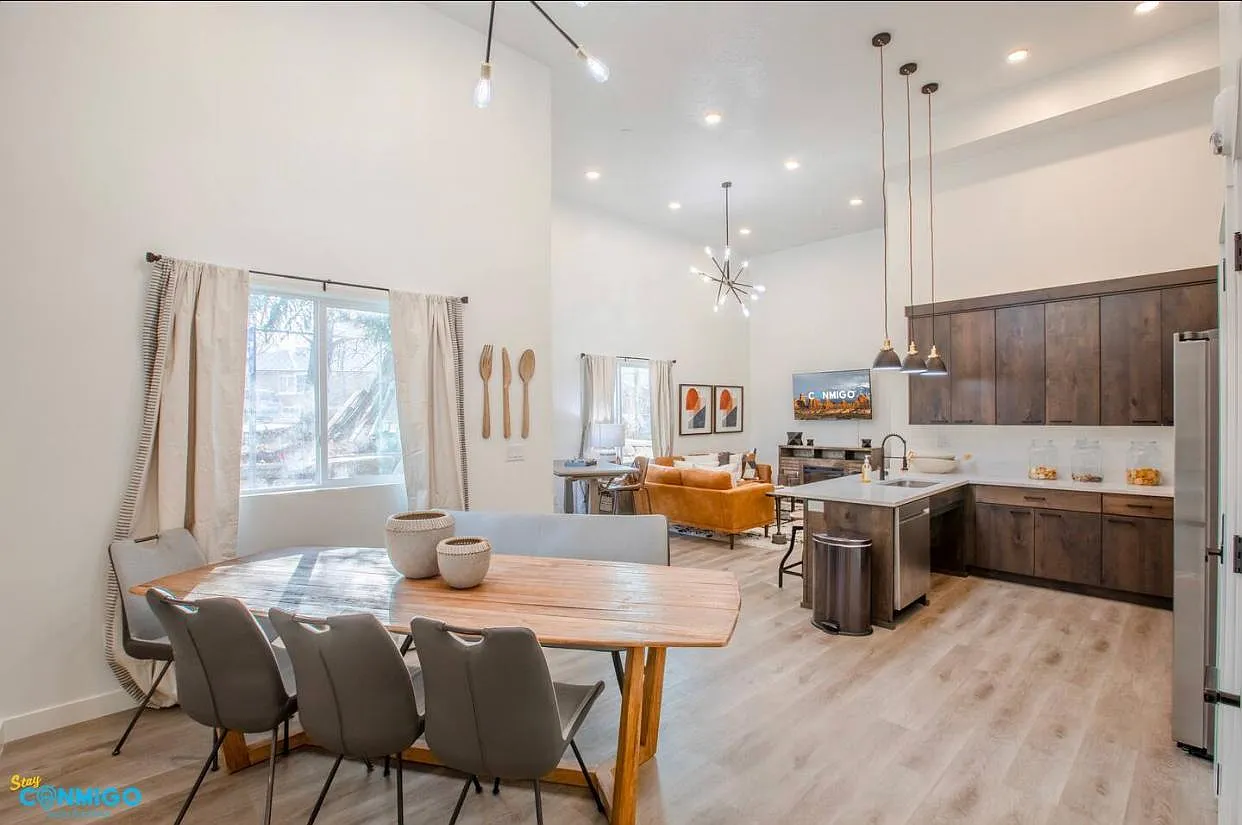 3 bed, 1431 sqft, $1,899 — Photo 4