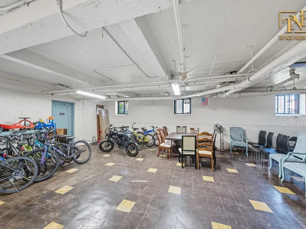 2310 Ocean Parkway image 21 of 23